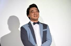 報道指性侵案發生在7月，齊藤慎二9月以身體不適為由暫停演藝活動。