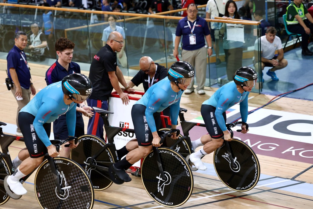 亞錦賽團體爭先賽銅牌功臣莫沚駿、杜棹熙及翁浚皓周五在資格賽以44秒522、總排名第11未能躋身決賽。徐嘉華攝