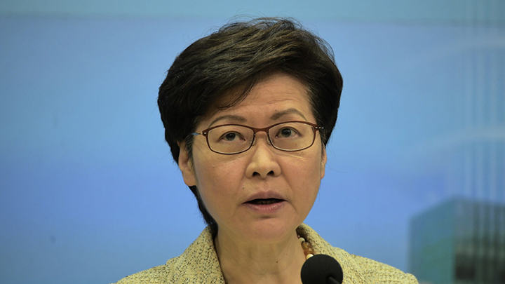 林鄭月娥強調,推行「2022保就業」計劃時,申請將以簡單方便為大前提。資料圖片