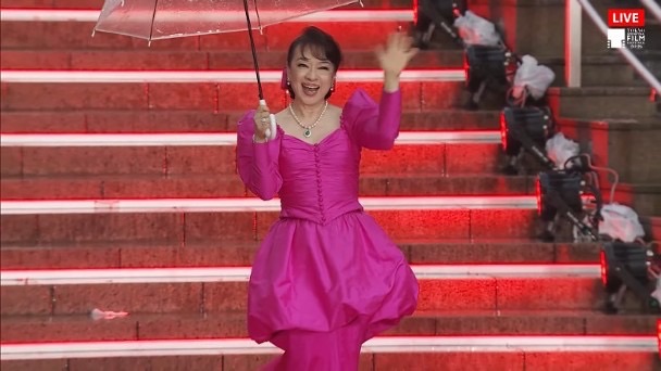 台灣歌手翁倩玉宣傳《陽光女子合唱團》。 台灣歌手翁倩玉宣傳《陽光女子合唱團》。