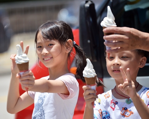 明起三日熱爆33℃。資料圖片