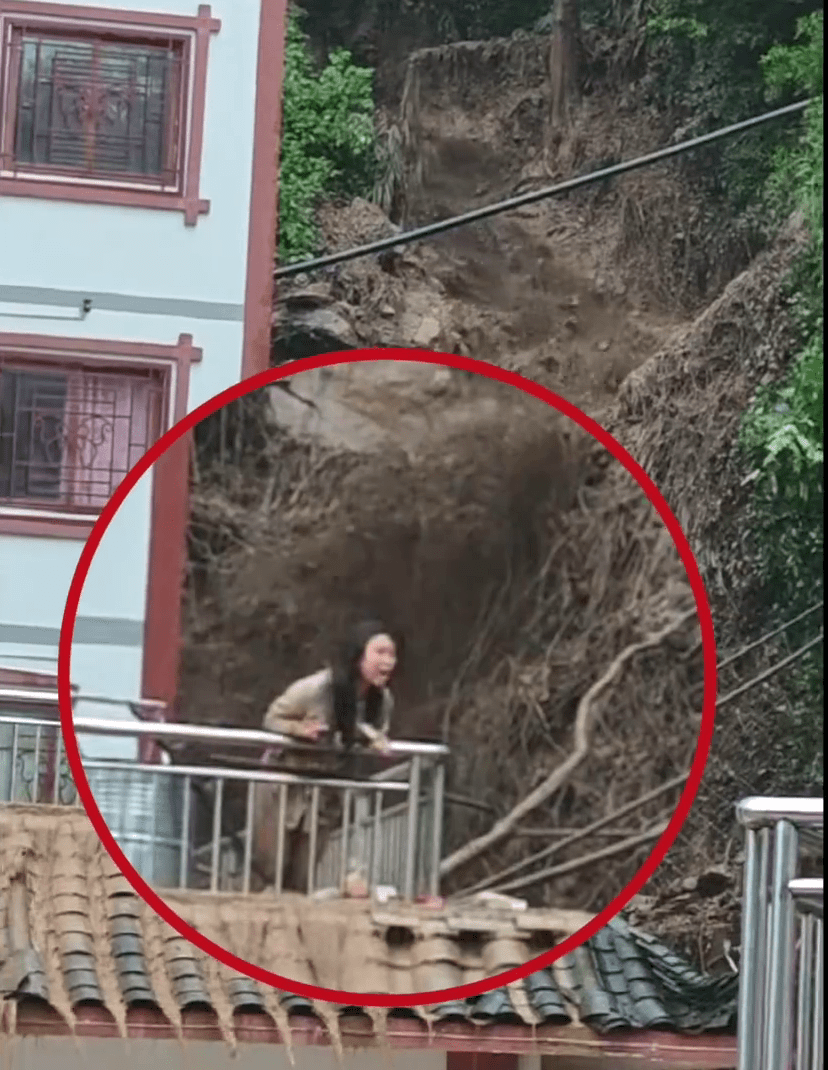 貴州雷山山洪衝入居民樓,女住戶受困陽台嗌救命。 貴州雷山山洪衝入居民樓,女住戶受困陽台嗌救命。