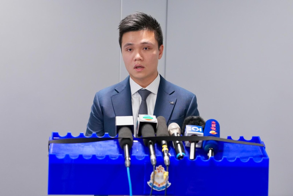 毒品調查科行動組高級督察陳力豪講述案情。