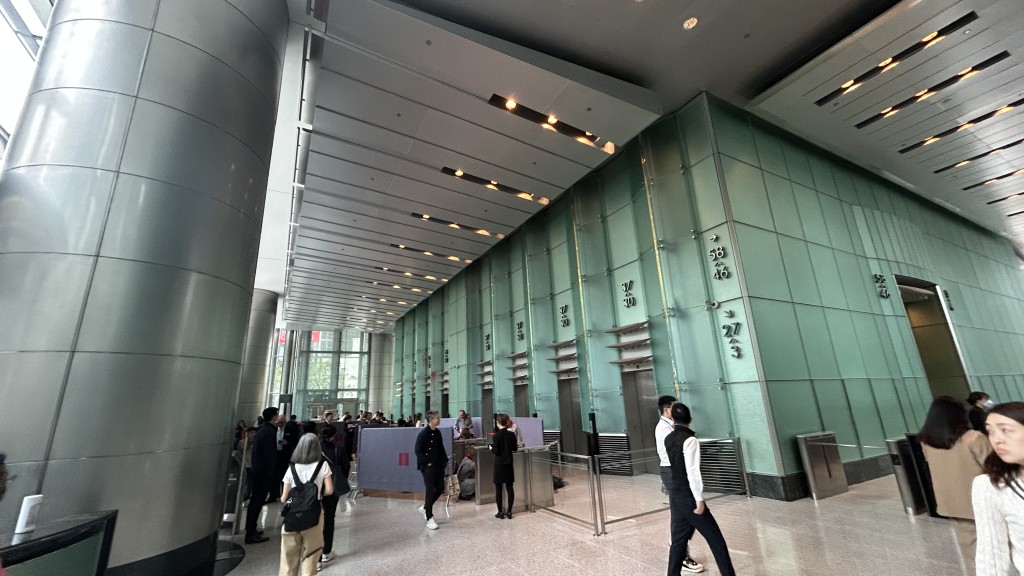 現場是中環長江集團中心。蔡楚輝攝