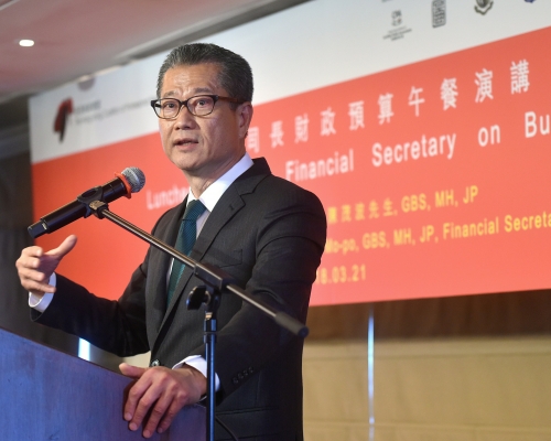 陳茂波指派4000元的行政成本，將取決於實際申請的人數。