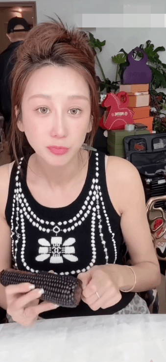蔣麗莎強調此舉並非消極看待生命，而是為了確保孩子們未來的​​生活得到保障。
