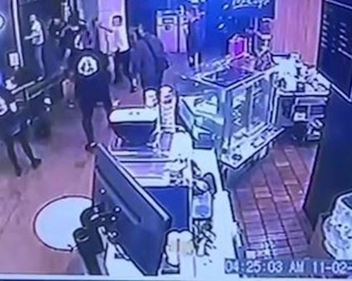 台北一間麥當勞於今日凌晨發生打鬥事件。網圖