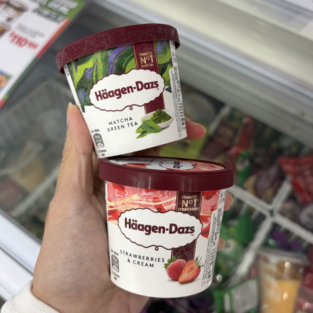 Häagen-Dazs原来唔止云呢拿味雪糕，连这两款味都一样成分简单。（图：胡亦桐）