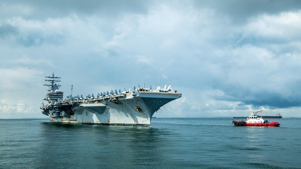 列根號航母出港