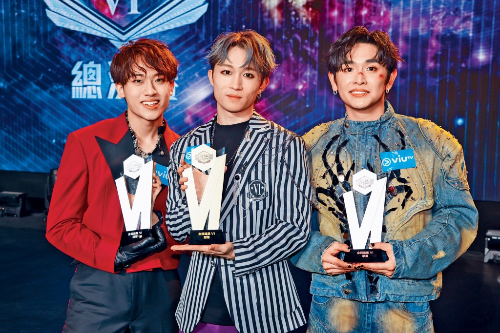 《全民造星VI》最終由Teller（中）奪冠，Ian Hannz（左）及Jacky Fan摘亞及季軍。