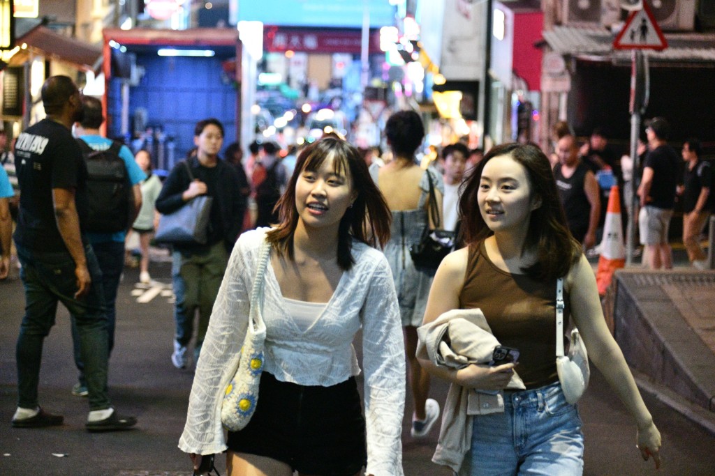 香港酒吧業協會預計，高達一半酒吧將放棄轉播賽事。