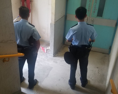 警員在場調查。
