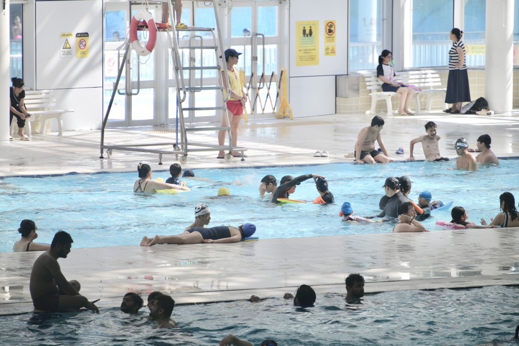 全民運動日︱九龍公園游泳池。