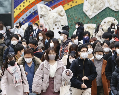 日本首次發現英國變種新型冠狀病毒。AP