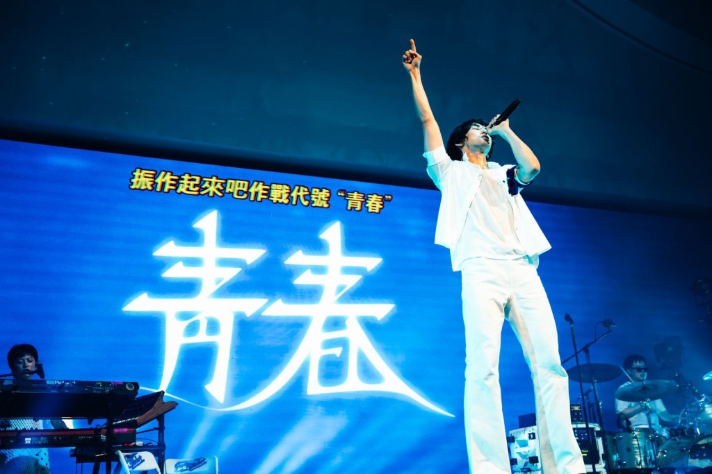 JANNABI將歌詞翻譯成中文,非常有誠意。 JANNABI將歌詞翻譯成中文,非常有誠意。