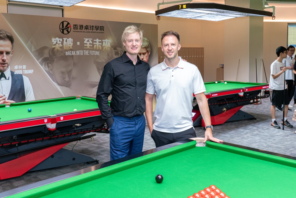 兩位「新香港人」卓林普（右）及羅拔臣（左）將會主場出擊。