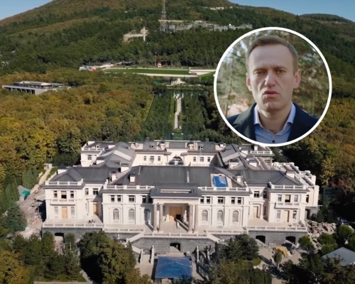 反對黨領袖納瓦爾尼上載一段「普京的宮殿」片段。影片截圖