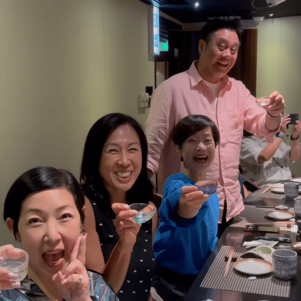 （左起）黎芷珊、梁詠琳、譚玉瑛和麥長青相約大歎日本菜。