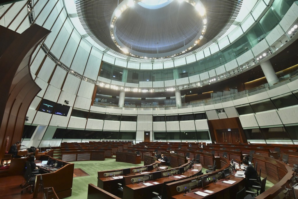 立法会议席将由70席增加至90席。资料图片