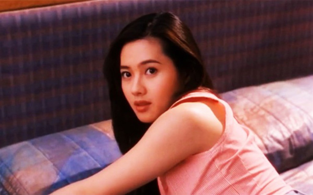 李麗珍1992年為求事業突破，演出三級片《蜜桃成熟時》，當時大收1200萬，成為香港三級片的代表作品。