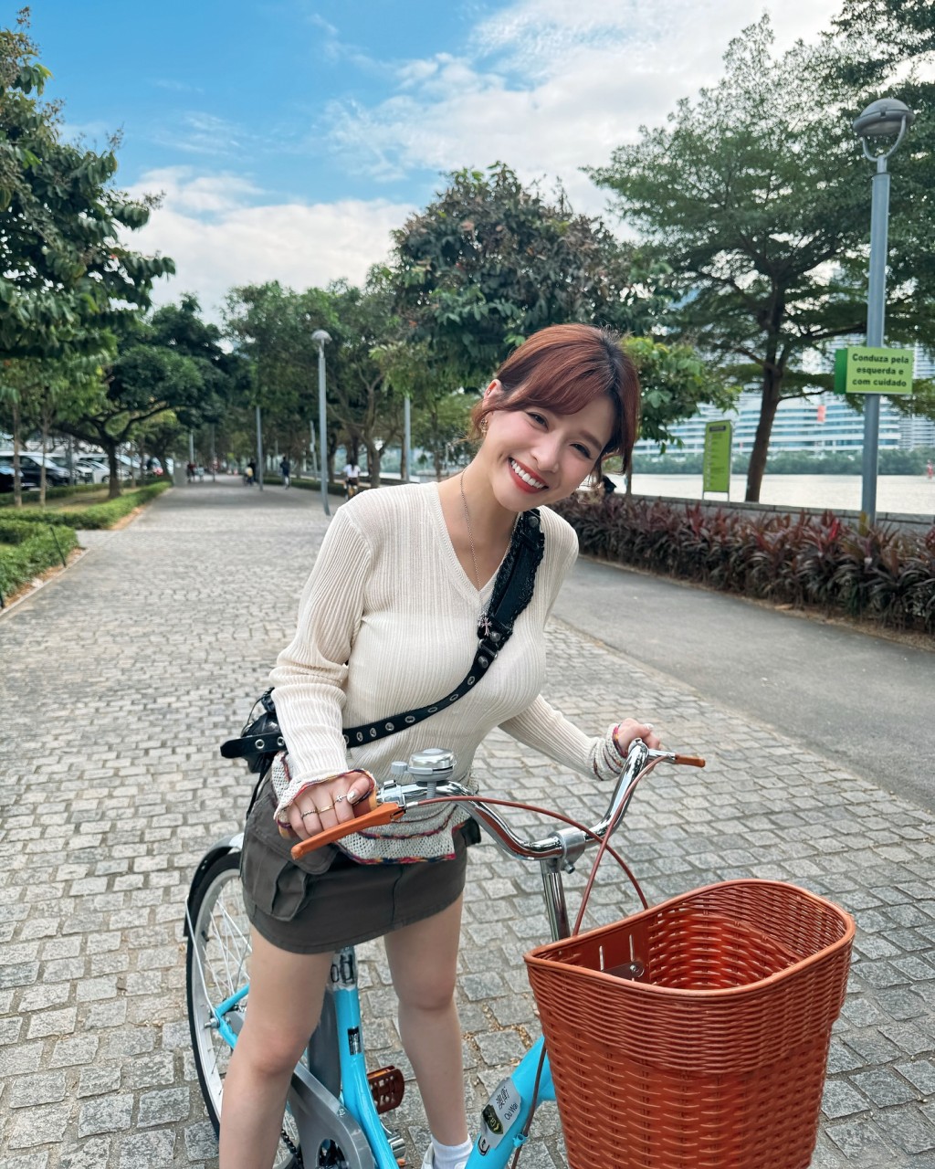 https://image.hkhl.hk/f/1024p0/0x0/100/none/84dab6dfe6f0f4041e84e2f4dd5d299f/2025-05/reneebobo_1731937596_3504068985114994274_923155.jpg