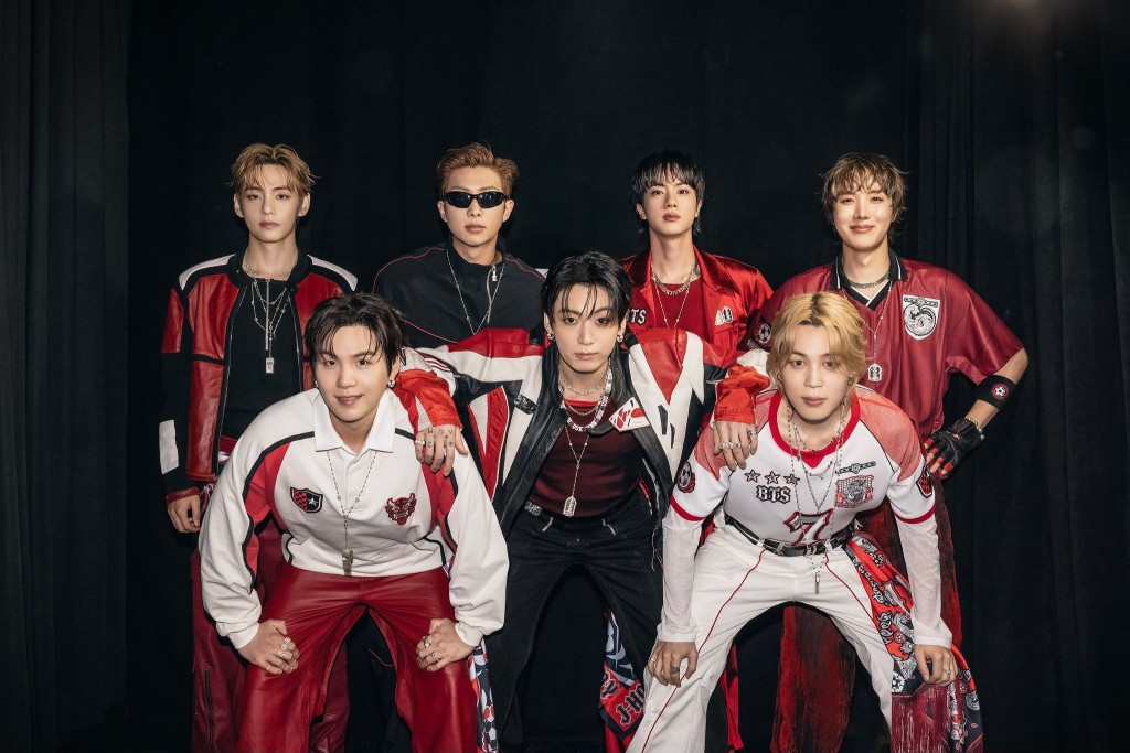 BTS為世界盃決賽作中場演出。 BTS為世界盃決賽作中場演出。