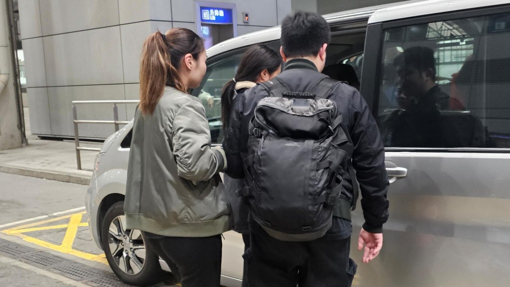 行李內公仔藏790萬元可卡因 21歲販毒女機場返港落網