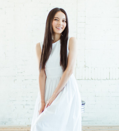 Becky。