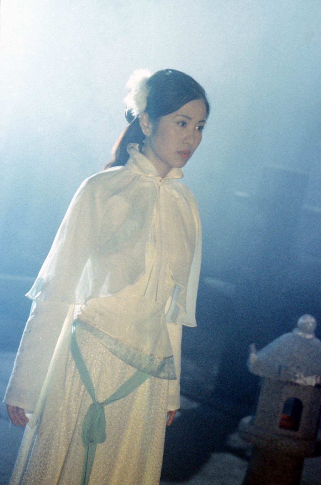 之后叶璇拍过《再生缘》、《云海玉弓缘》、《西厢奇缘》等古装剧，有「古典美人」之称。