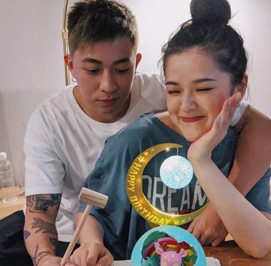 大讚女友細心體貼。