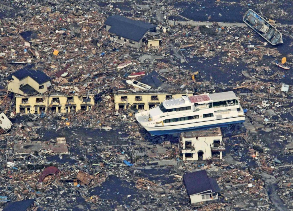 2011年日本東北發生9級大地震。AP資料圖片