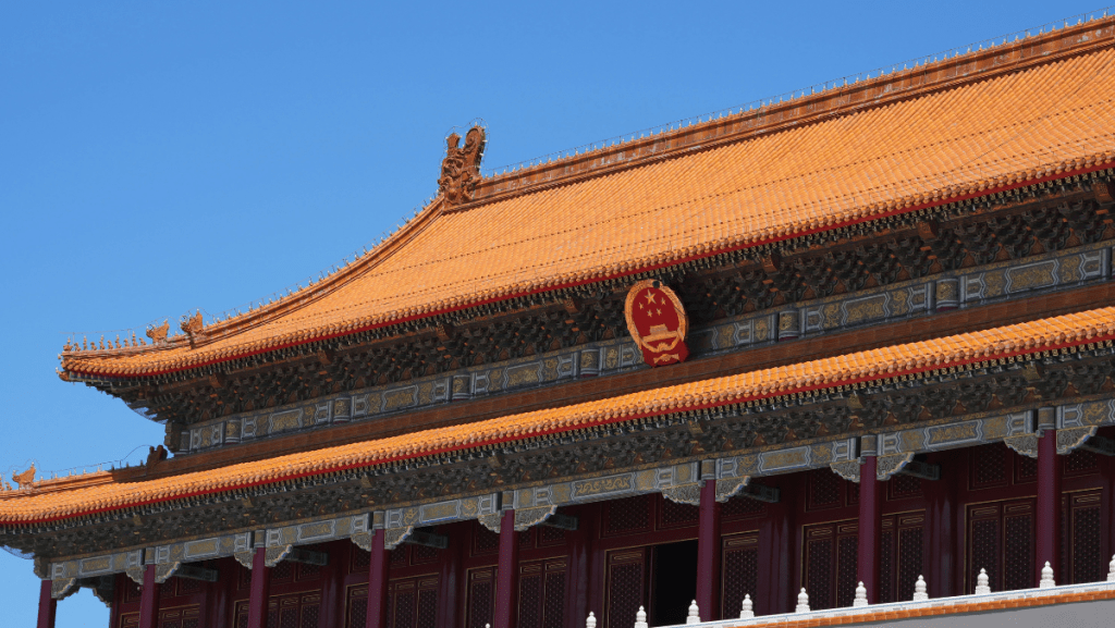 學者指，國有企業及中央企業從嚴監管與合規審計要求下，年會活動已轉向以內部會議、半正式總結會為主導形式。