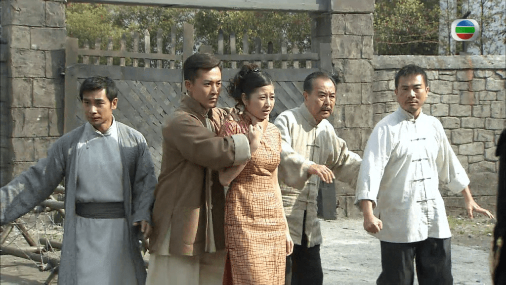 陳自瑤首部非時裝劇，是2008年的民初劇《太極》。