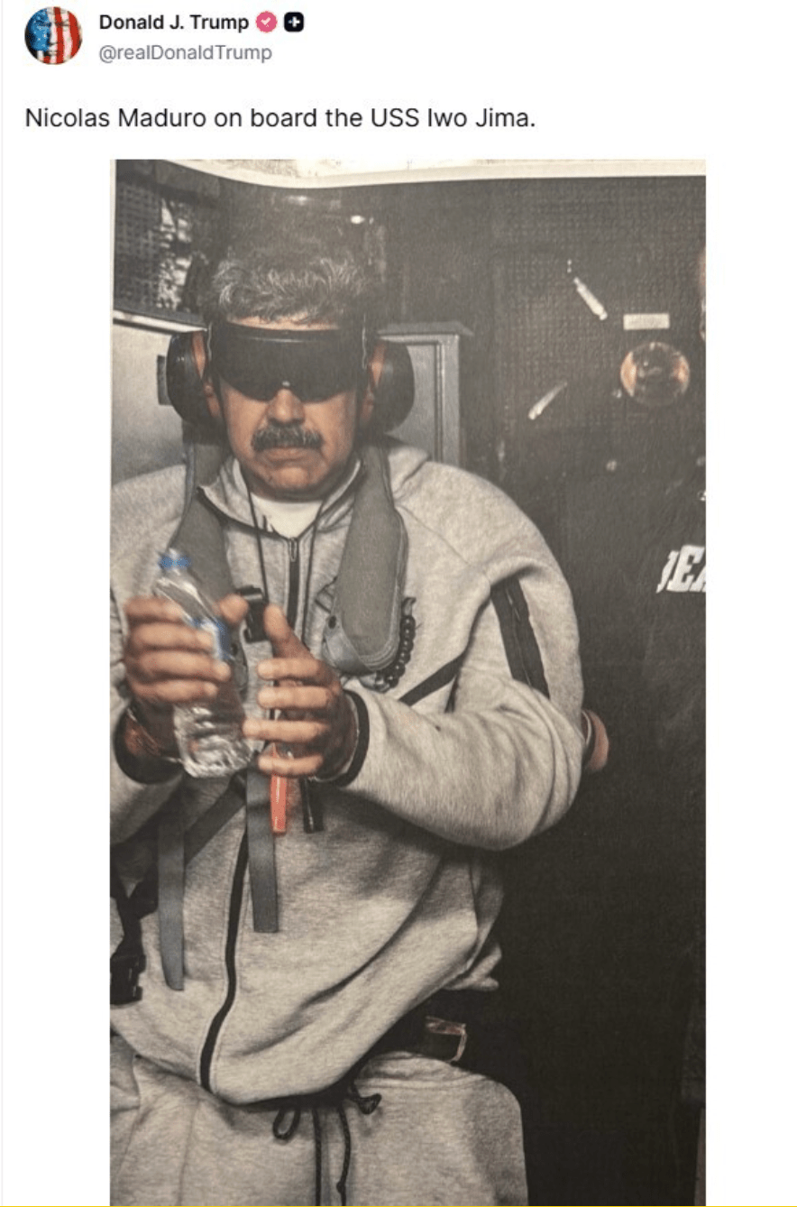 馬杜羅登上「硫磺島號」航母，並被帶離委內瑞拉，將前往紐約受審。