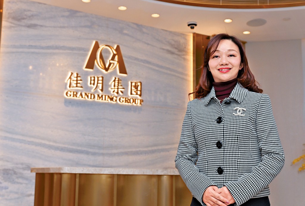 佳明馮倩平表示,股市造好帶來的財富效應,有效激活整個市場的換樓鏈。 佳明馮倩平表示,股市造好帶來的財富效應,有效激活整個市場的換樓鏈。