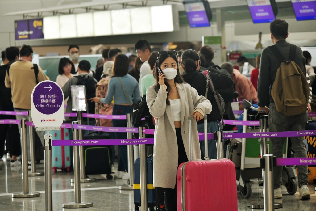 今年復活節假期「回鄉」港人明顯減少。 今年復活節假期「回鄉」港人明顯減少。
