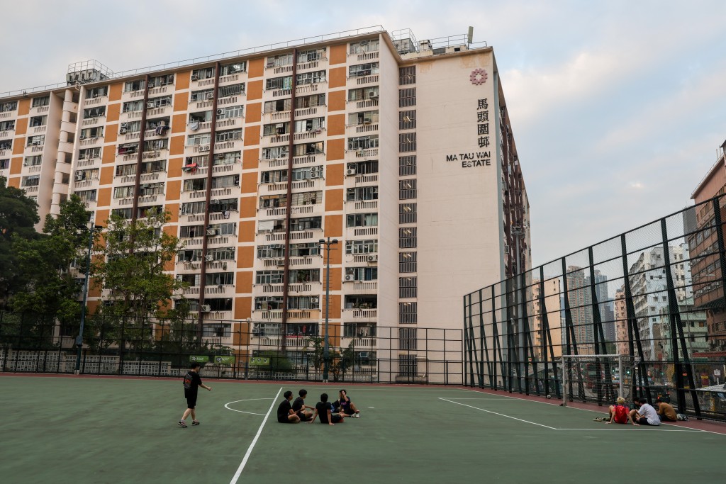 馬頭圍邨清拆後可以大幅增加2,000多個單位至約4,000個。何家豪攝