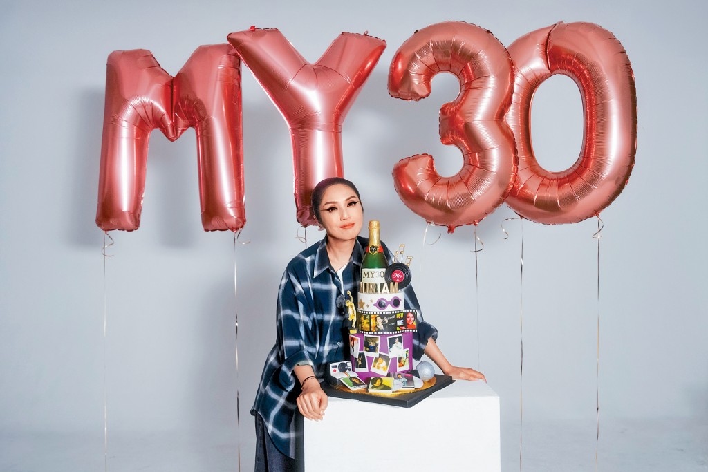 楊千嬅指30年的演藝生涯充滿挑戰與感恩。