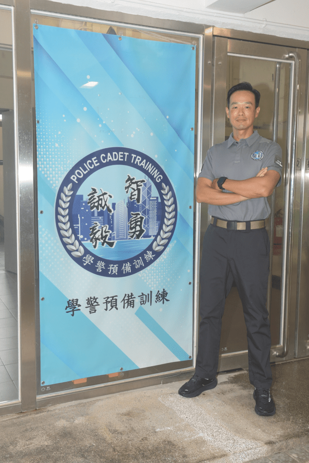 除了擔任學警預備班教官,陳劍昌亦參與課程的規劃和籌組。 蔡楚輝攝 除了擔任學警預備班教官,陳劍昌亦參與課程的規劃和籌組。 蔡楚輝攝