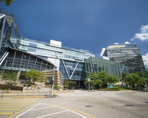 數碼港學院舉辦針對中學生的金融科技暑期計劃及人工智能網上訓練營,為中學生及早裝備。數碼港圖片