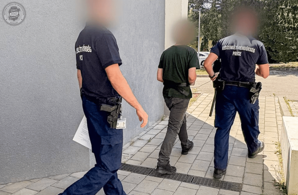 涉案30歲男子因涉嫌「非法持有與使用人類屍體」等重罪被捕。X@chikistrakiz 涉案30歲男子因涉嫌「非法持有與使用人類屍體」等重罪被捕。X@chikistrakiz