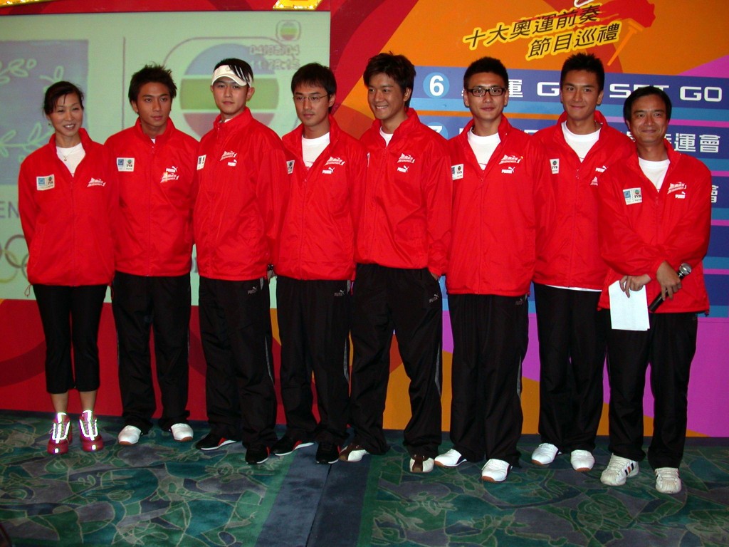 （左二起）吴卓羲、陈键锋、林峯、黎诺懿、黄宗泽、马国明获得无綫力捧，在2004年组成「奥运六子」令观众印象深刻。
