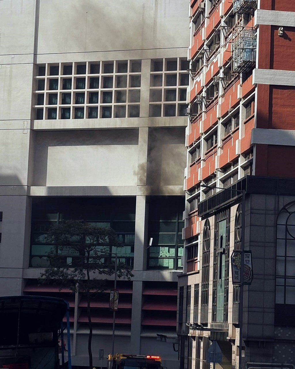 红磡街市发生火警。fb：马志恒