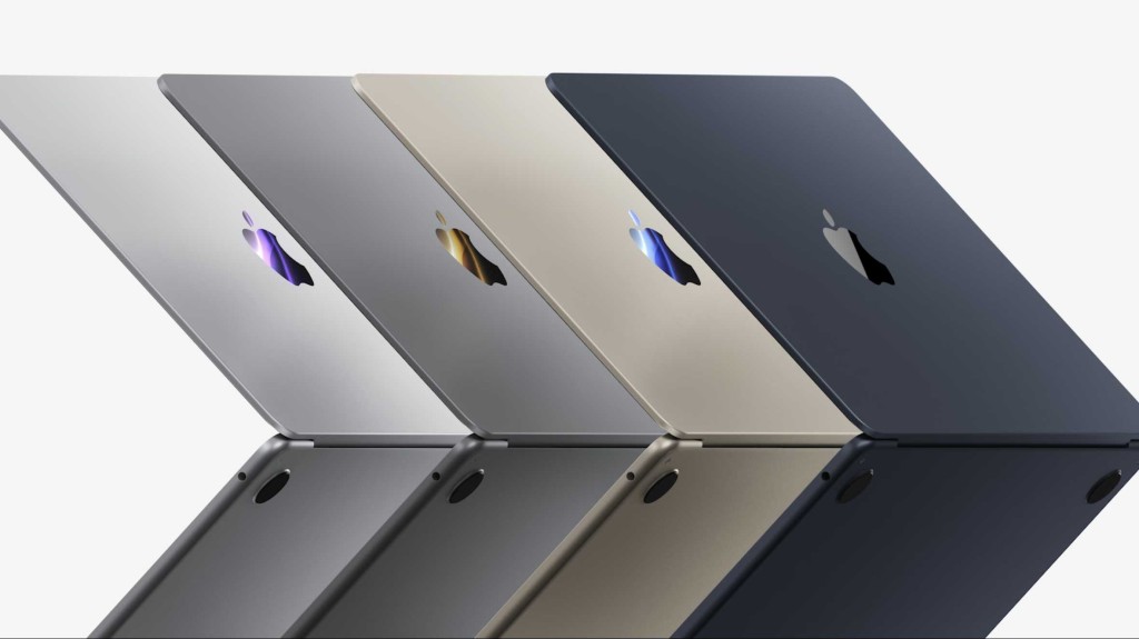 新MacBook Air機身備有銀、星光、太空灰及午夜暗四色選擇。