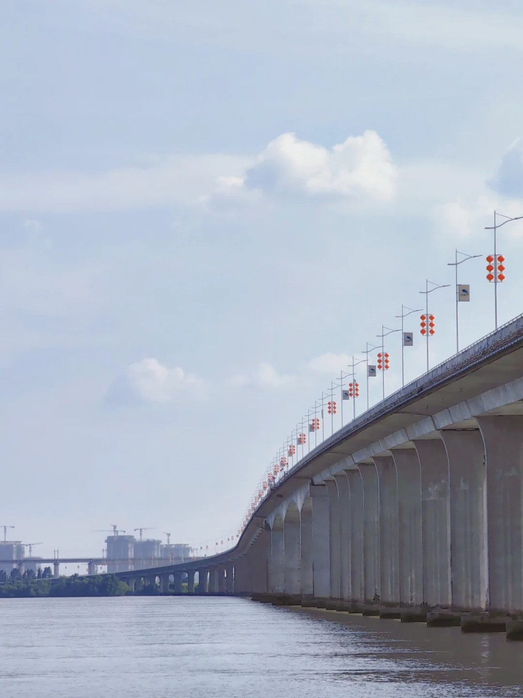 凫洲大桥（图片来源：小红书）