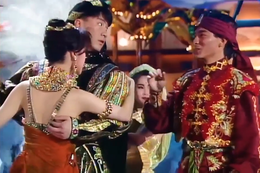 1992年港姐競選，四大天王同台演出，而1991年港姐郭藹明伴舞，是歷年港姐中最經典的表演之一。