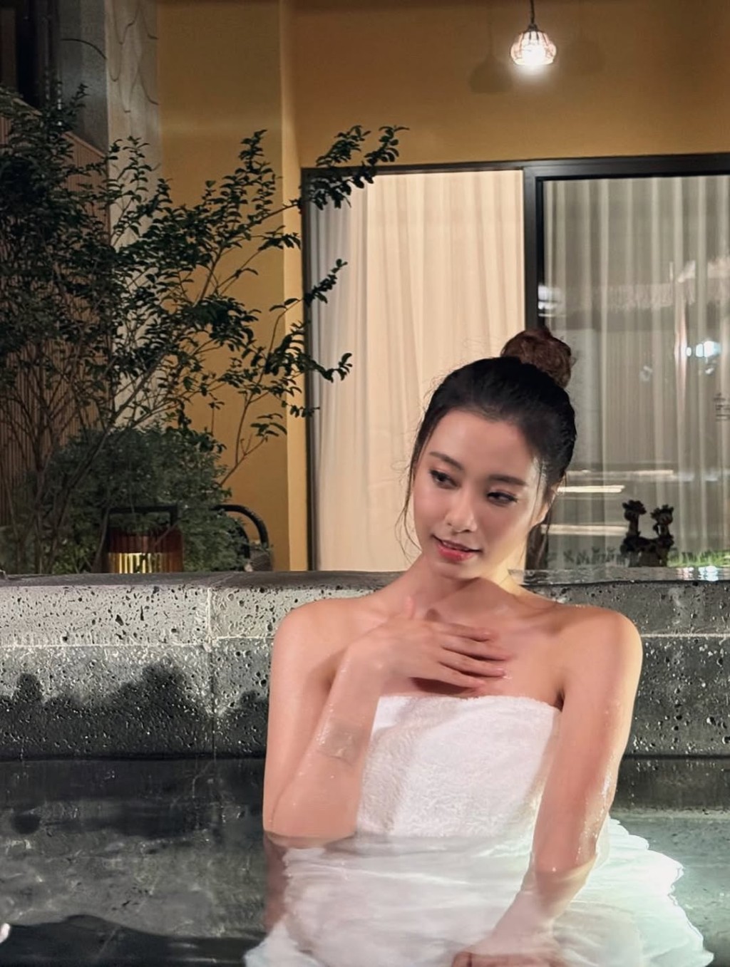俞可程十分吸睛。 俞可程十分吸睛。