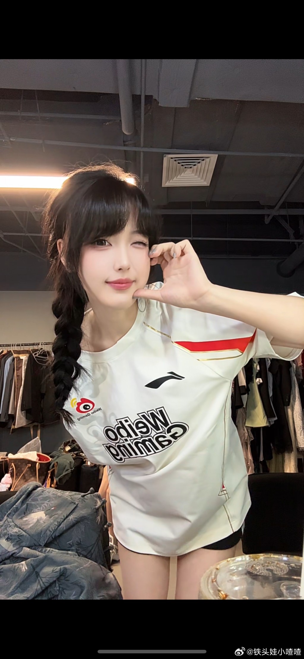 “喳喳”是人气电竞旁述。微博 “喳喳”是人气电竞旁述。微博