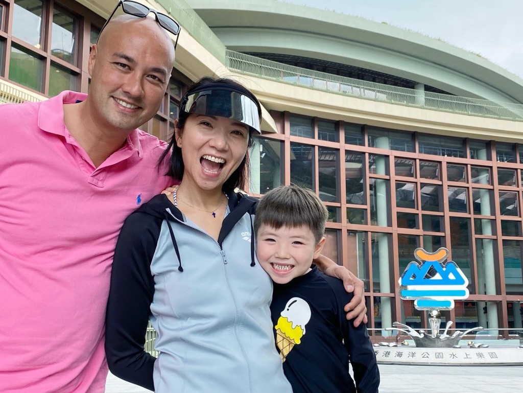 車婉婉終於等到兒子放暑假。