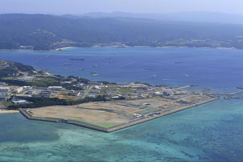 沖繩邊野古附近海域發生船隻翻覆意外。美聯社